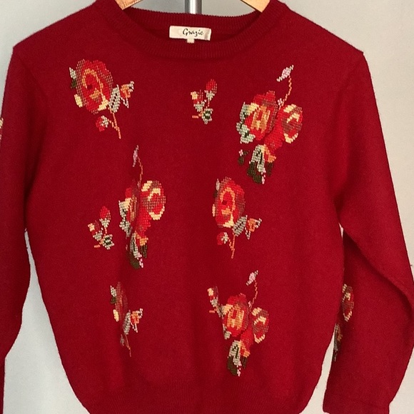 100%Wool Embroidered Crew Neck Sweater - Picture 5 of 12